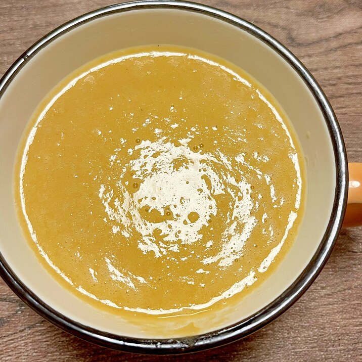 スープメーカーで、中華風コーンとツナのスープ